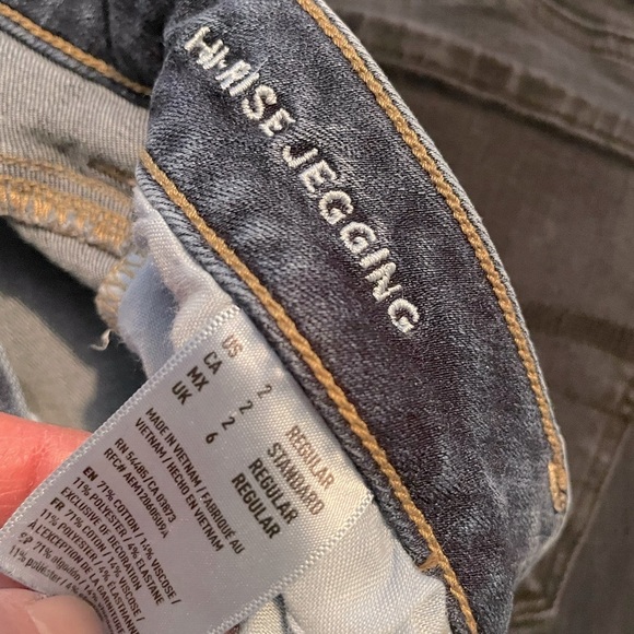 Women’s AE Blue and Black Jeans - Picture 3 of 5